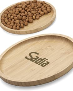 Petisqueira de bambu: adicione um toque de sofisticação à sua mesa com esta bela peça decorativa e funcional. Ideal para servir petiscos, essa petisqueira de bambu traz elegância e praticidade para seus momentos de descontração. Perfeita para receber amigos e familiares, ela é um item essencial para quem busca praticidade e estilo na hora de compartilhar refeições. Seja em casa ou em eventos especiais, essa petisqueira é a escolha perfeita para quem valoriza qualidade e bom gosto em cada detalhe. Adquira já o seu e deixe seus momentos ainda mais especiais.