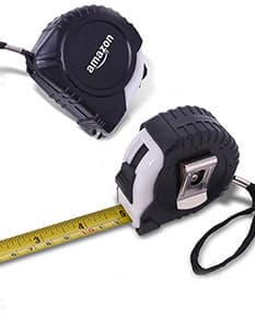 Trena emborrachada - 02: Ferramenta moderna e segura para medir com precisão. Ideal para uso em projetos de brindes. Produto isolado, com acabamento em plástico resistente. Garanta já a sua!